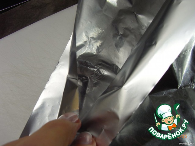 лодочки из фольги для запекания. лодка из фольги. лодка из фольги. лодочки из фольги для запекания рыбы. лодка из фольги для соли.