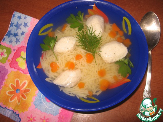 суп с куриными кнелями