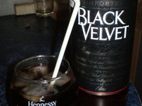 �������� "Whiskey Cola" �����������