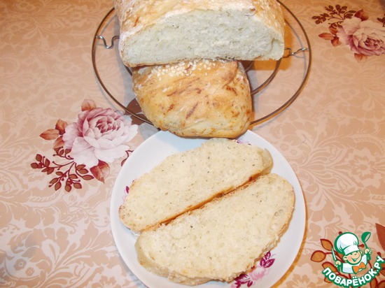 пикантный хлеб с черным перцем и сыром