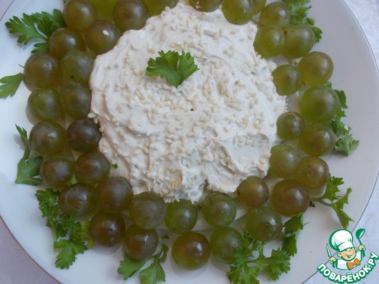 салат с голубым сыром и виноградом дубль2
