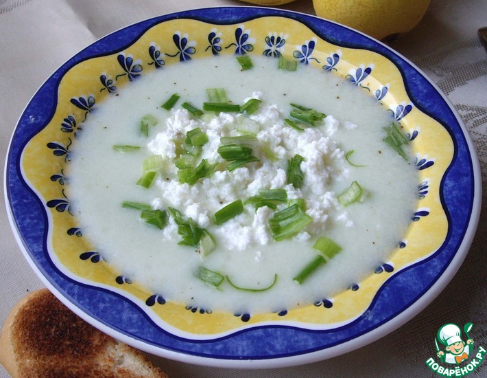 Рецепт: Холодный огуречный крем-суп с творогом