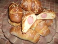 Булочки с сосисками по рецепту Tamara Shepeleva https://www.povarenok.ru/recipes/show/87512/