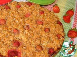 Рецепт Яблочный пирог с белым шоколадом, миндалем и клубникой