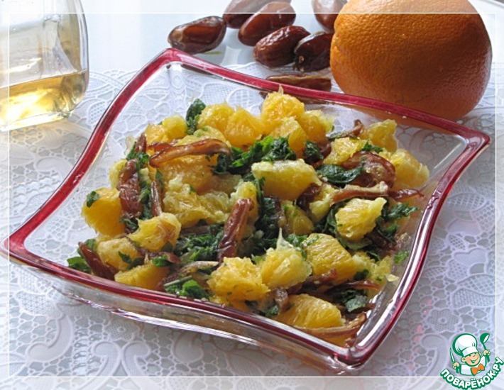 Рецепт: Апельсиновый салат с мятой и финиками