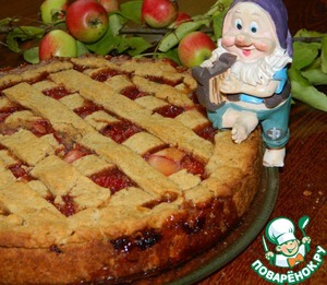 Рецепт Пирог с яблоками и клубникой