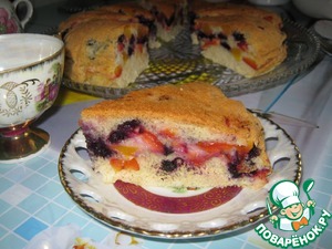 Рецепт Фруктово-ягодный пирог в мультиварке