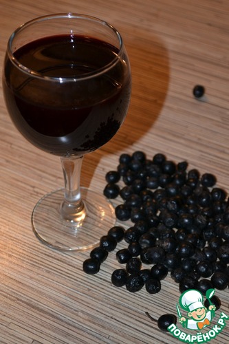 Ликер из черноплодки