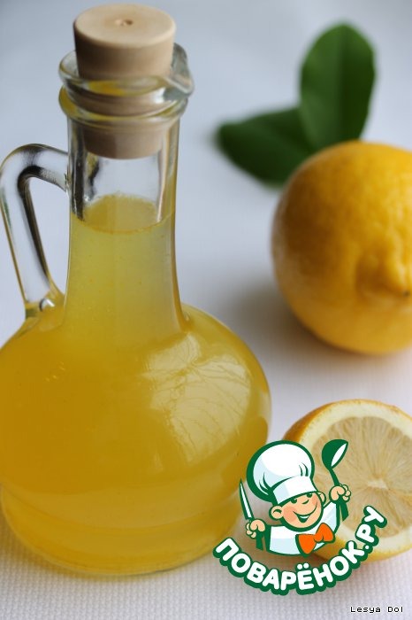 Лимончелло с соком. Соус Лимончелло. Лимонный ликер. Лимончелло с лимонным соком. Цедра для Лимончелло.