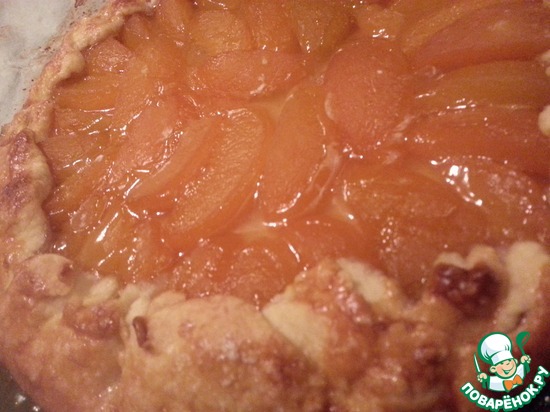 Кростата с абрикосами