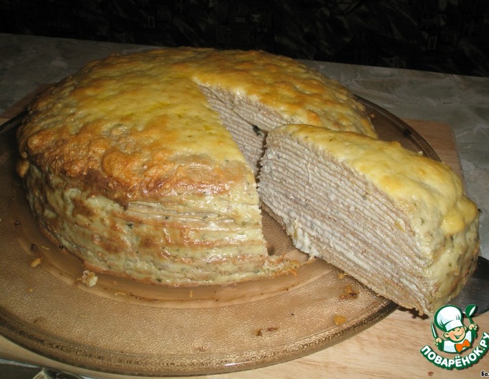Рецепт: Блинный пирог с селедочным паштетом