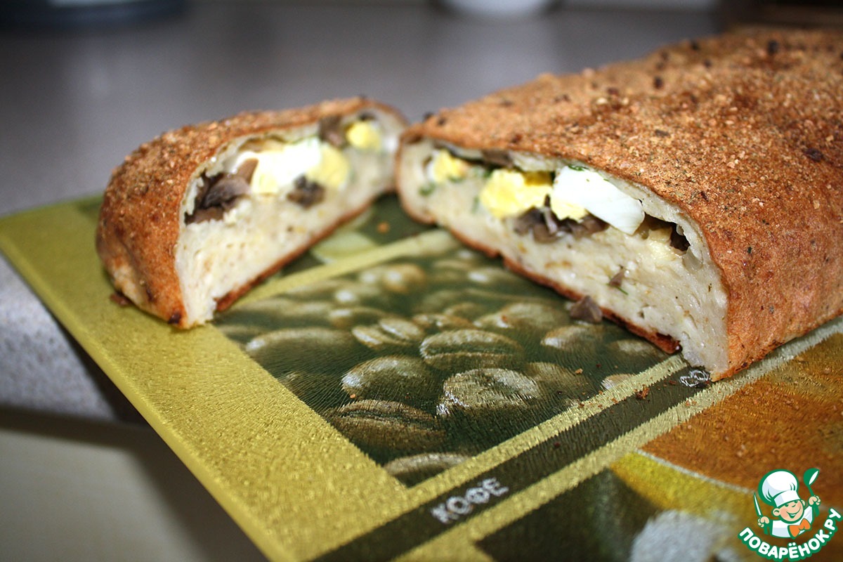 рыба в батоне. рыба батон фото. фаршированный батон с рыбной консервой. рыбный батон. рыба в батоне.