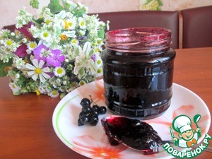 Рецепт Варенье из черной смородины "Пятиминутка"
