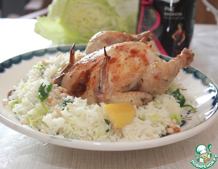 Рецепт: Цыпленок и ароматный рис со шпинатом и савойской капустой