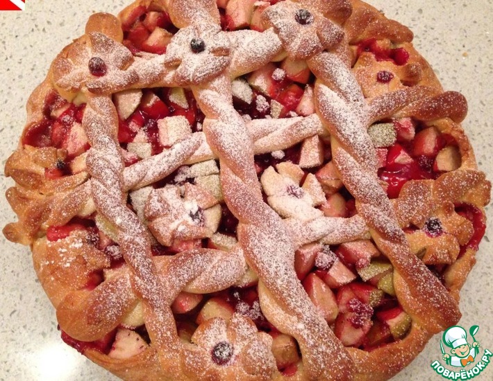 Рецепт: Пирог с брусникой и яблоками