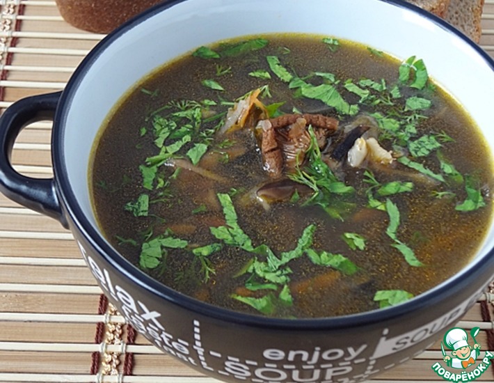 Рецепт: Грибной суп с овсяными хлопьями и морской капустой
