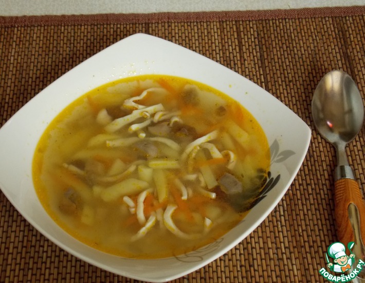 Рецепт: Грибной суп с кальмарами