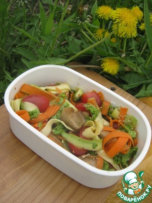 Рецепт Овощной салат с маринованными грибами