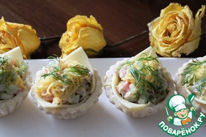 Рецепт Салат рыбный с сырным соусом