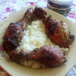 Глазированные куриные голени и рис по-кантонски – кулинарный рецепт