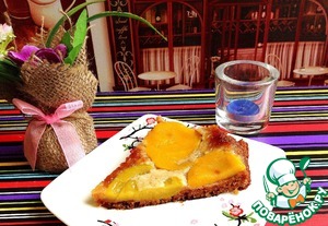Рецепт Десерт-пирог медовый с персиками