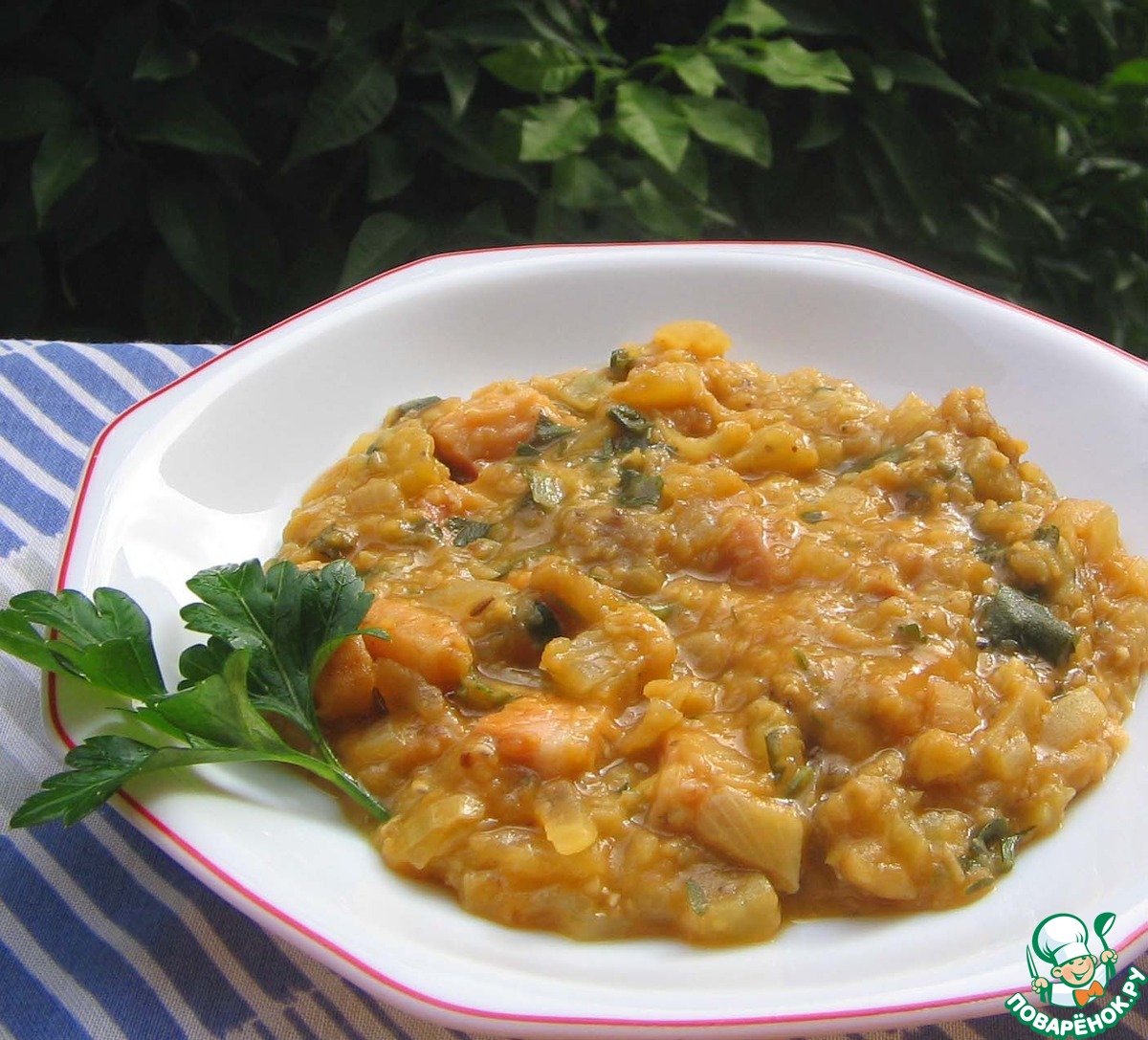 томленая чечевица. чечевица с капустой. чечевица тушеная. чечевица тушеная с потрохами. тушеная чечевица.