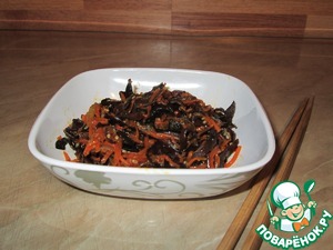 Салат с фунчозой и грибами маринованными, рецепт с фото
