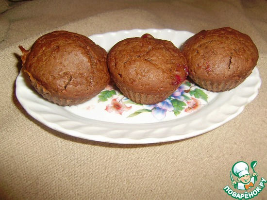 Постный вишнево-шоколадный кекс