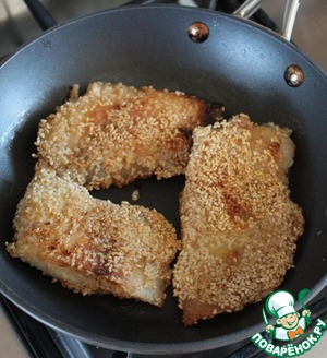 Рыба в кунжуте, пошаговый рецепт на 325132 ккал, фото, ингредиенты - Галина