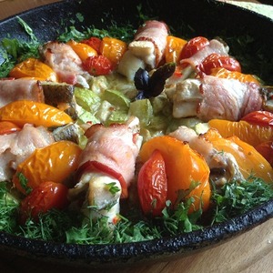 Рецепт Рыба в беконе с овощами