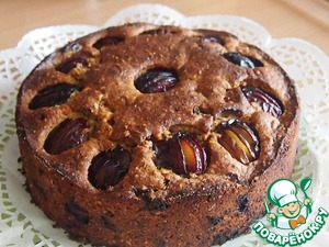 Рецепт Сливовый пирог с орехами и шоколадом