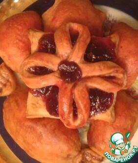 Рецепт Мини-пирожки из слоеного теста