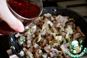 Фрикасе из куриных желудочков Чай черный Фрикасе из куриных желудочков Чай черный