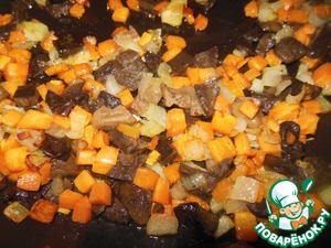 Сытный суп из чечевицы с грибами и картофелем, пошаговый рецепт с фото