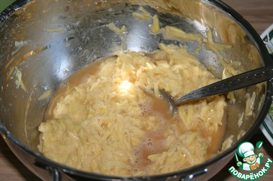 тесто из тертой картошки.