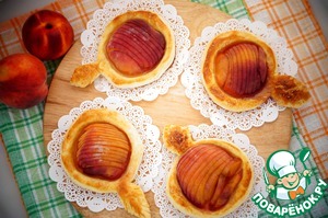 Рецепт Быстрые пирожки с персиками