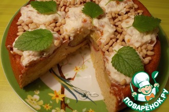 Рецепт: Пирог-перевертыш с фаршированными персиками