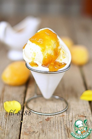 Рецепт Сливочное мороженое с абрикосовой карамелью