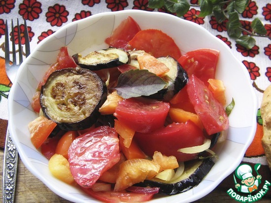 Салат "Потанас" по рецепту Оksy https://www.povarenok.ru/recipes/show/11568/