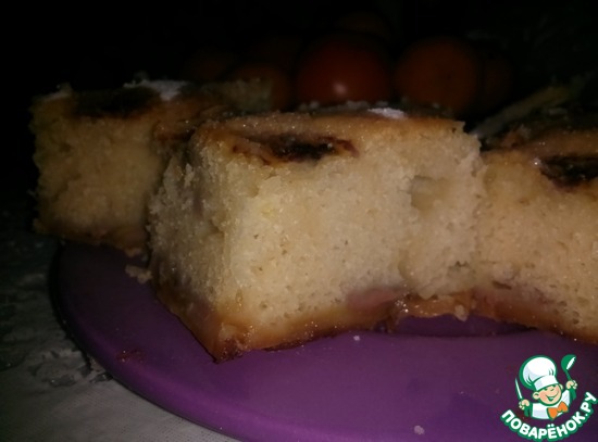 Постный бисквитный яблочный пирог