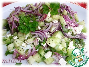 Рецепт Огуречный салат с фетой и фиолетовым луком