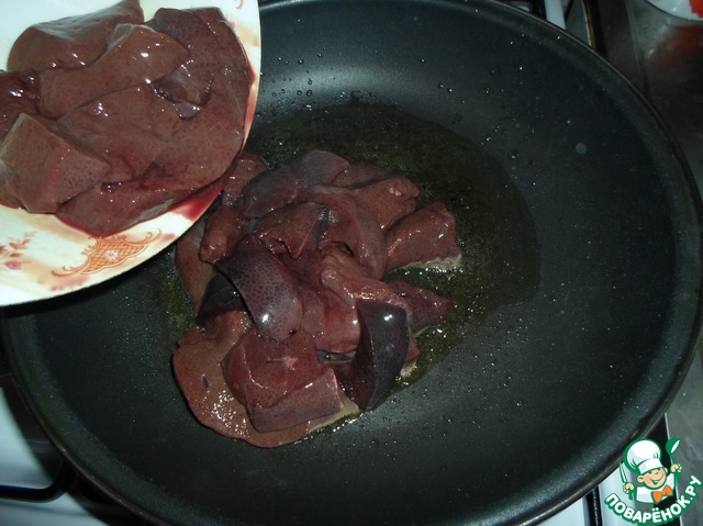 печень свиная в мультиварке рецепты. куриная печень в мультиварке. печень свиная в мультиварке рецепты. свиная печень в мультиварке. печенка в сметане в мультиварке.