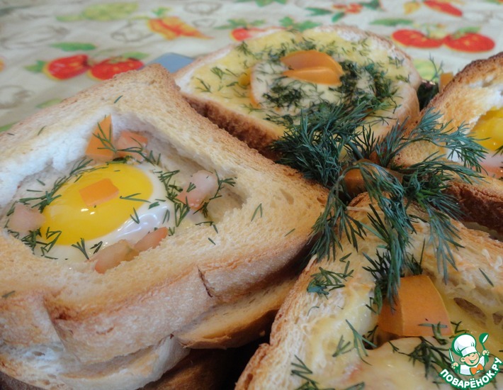 Рецепт: Горячие тосты с грибами и яйцом