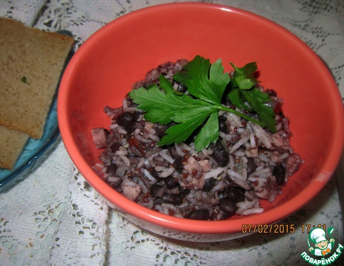 Рецепт: Рис с фасолью и беконом