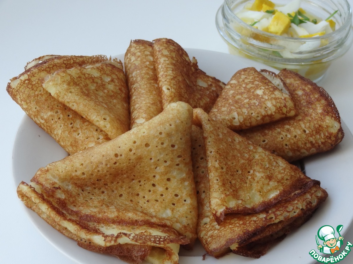 блины со сливочным маслом. блины на пшенном кулеше. как жарить блины на сливочном масле. блины на кулеше по бабушкиному. блины на кулеше.