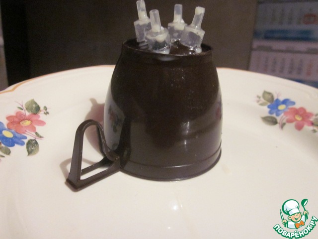 Чашка для выпекания ажурных блинов.