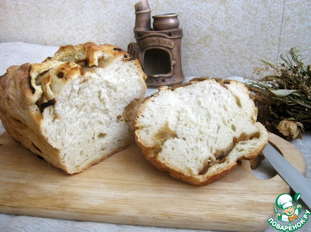 Хлеб с луком на сковороде рецепт. Луковый хлеб фото. Факир хлеб с луком. Помаска на хлеб с луком.