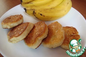 Рецепт Пышные банановые сырники