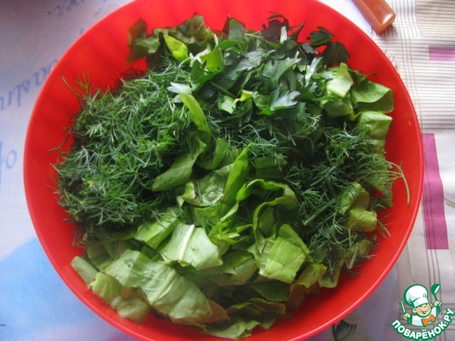 Лук с уксусом и маслом салат. Зеленое масло для салатов. Масло и уксус для салата. Зеленый салат на мамле.