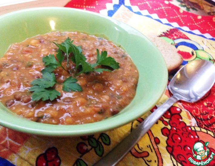 Чечевичный суп с маслинами – кулинарный рецепт